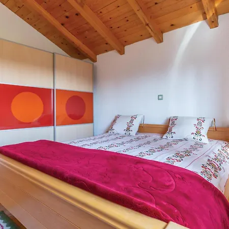 Ferienhaus Prolozac Donji 12