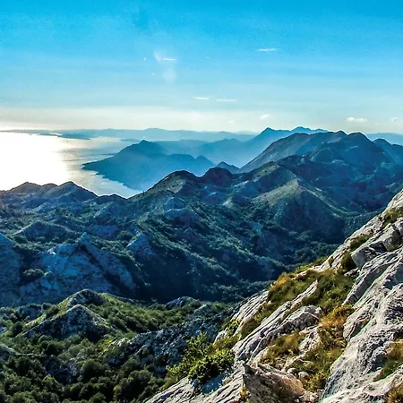 Ferienhaus Prolozac Donji 12 *